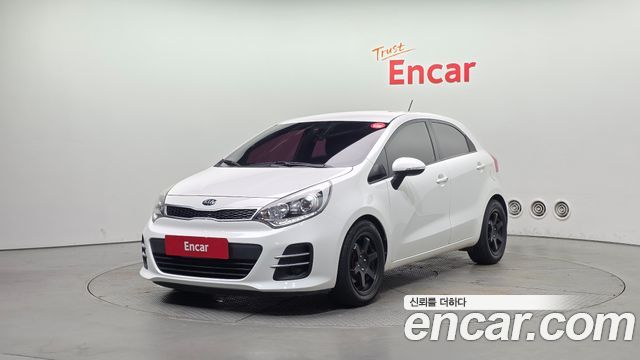 Kia Pride — exterior