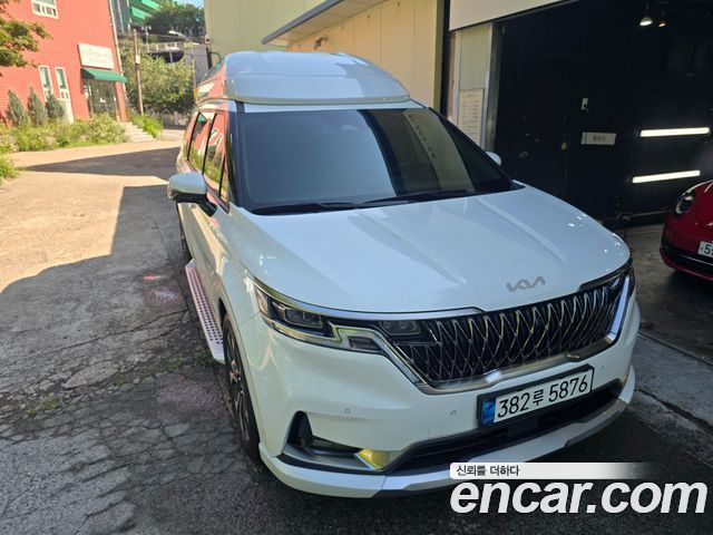 Kia Carnival — exterior