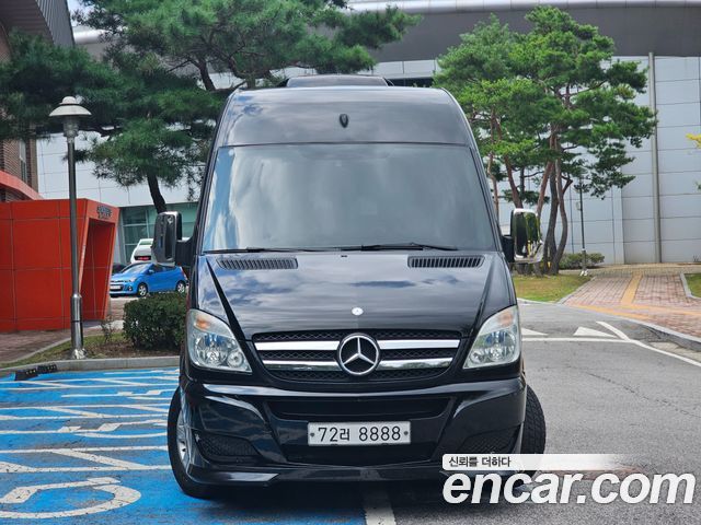 Mercedes-Benz Sprinter — exterior