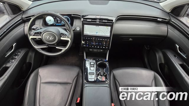 Hyundai Tucson — interior