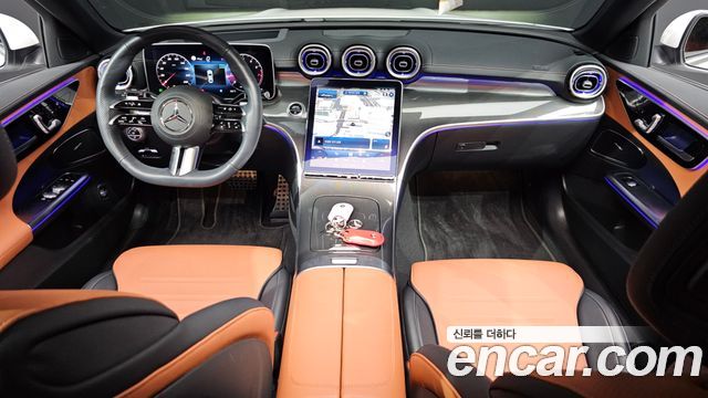 Mercedes-Benz C-Class — interior