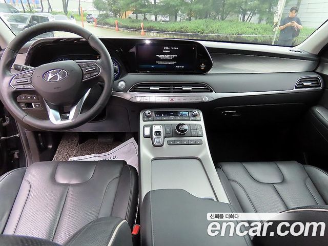 Hyundai Palisade — interior