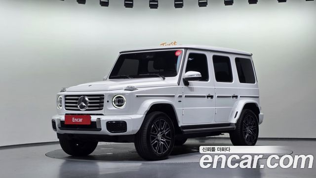 Mercedes-Benz G-Class — exterior