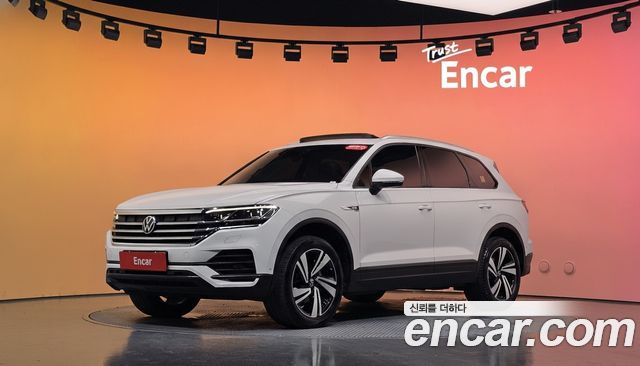 Volkswagen Touareg — exterior