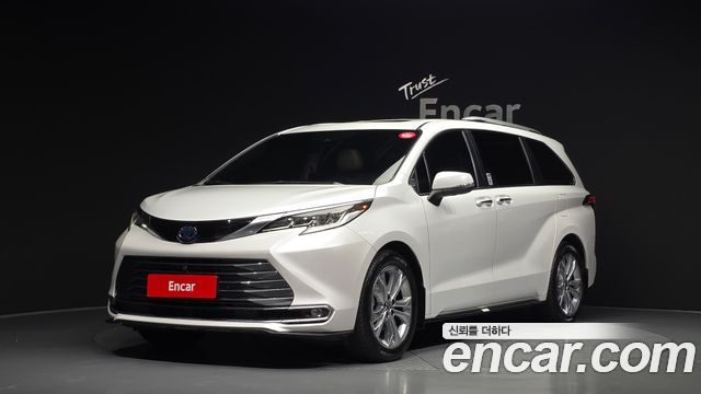 Toyota Sienna — exterior