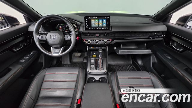 Honda CR-V — interior