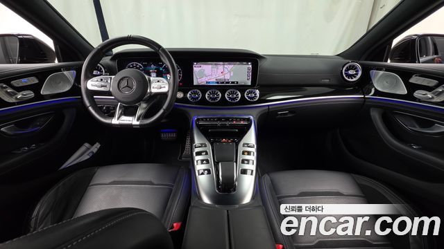 Mercedes-Benz AMG GT — interior