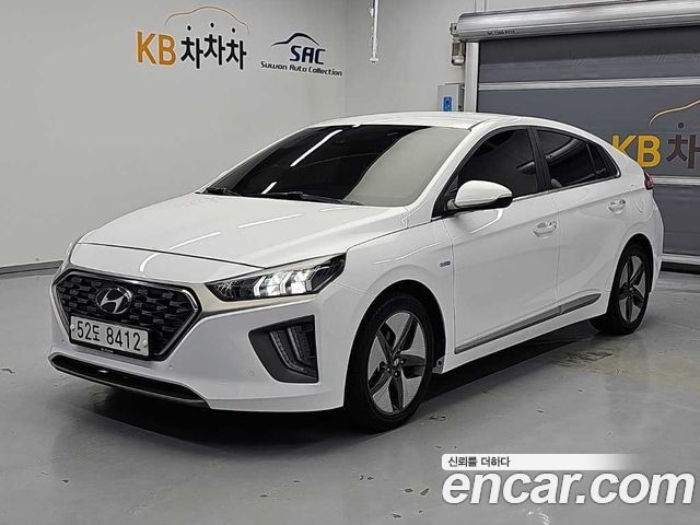Hyundai Ioniq — exterior