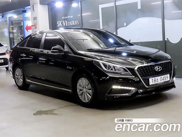 Hyundai Sonata — exterior