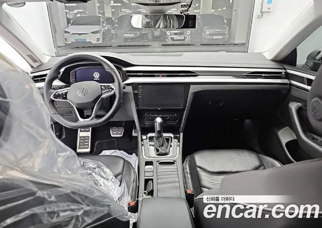 Volkswagen Arteon — interior