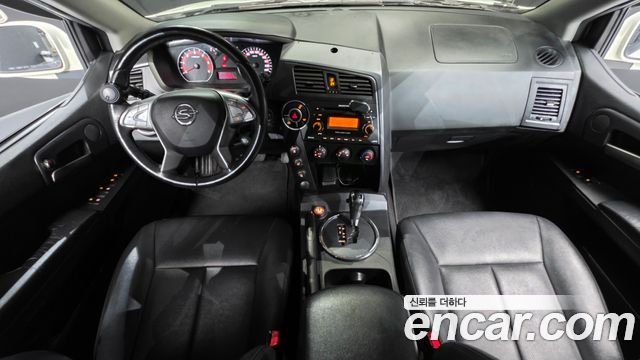KG Mobility Korando — interior