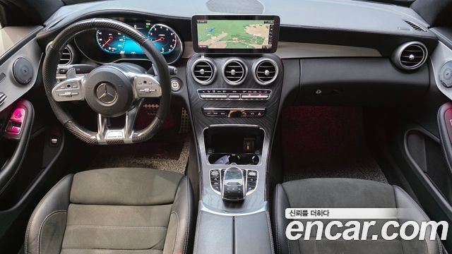 Mercedes-Benz C-Class — interior
