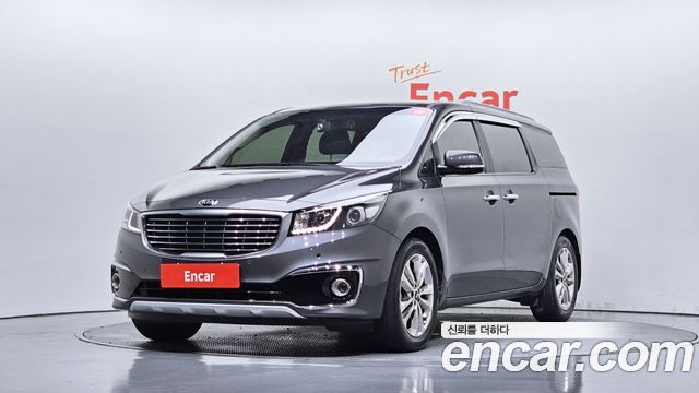 Kia Carnival — exterior