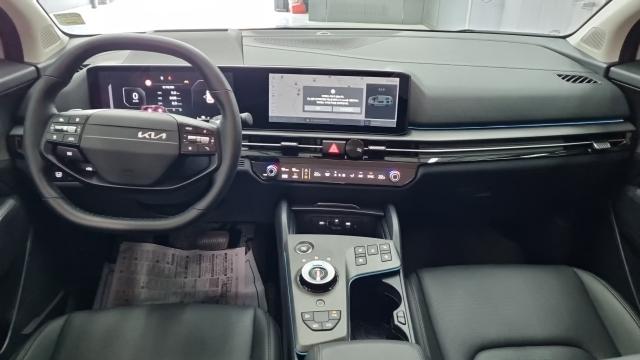 Kia Sportage — interior