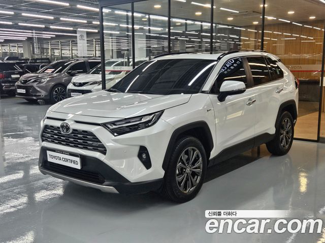 Toyota RAV4 — exterior