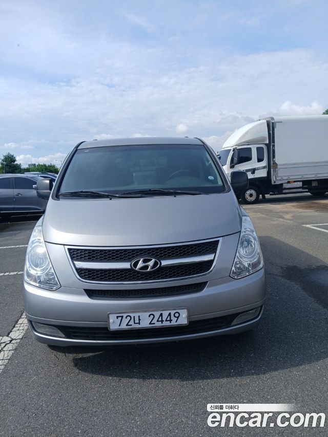 Hyundai Starex — exterior