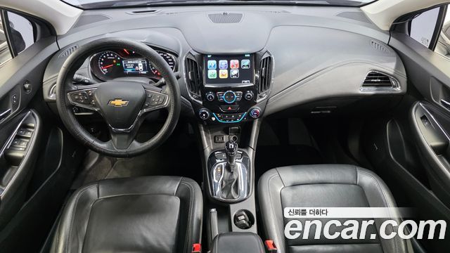 Chevrolet Korea Cruze — interior