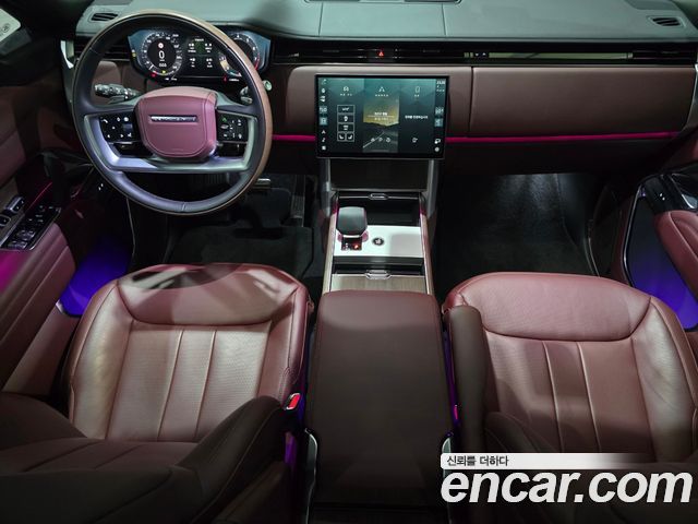 Land Rover Range Rover — interior