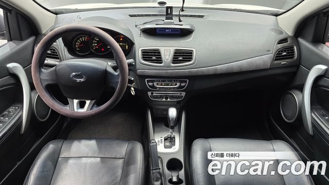 Renault Korea SM3 — interior