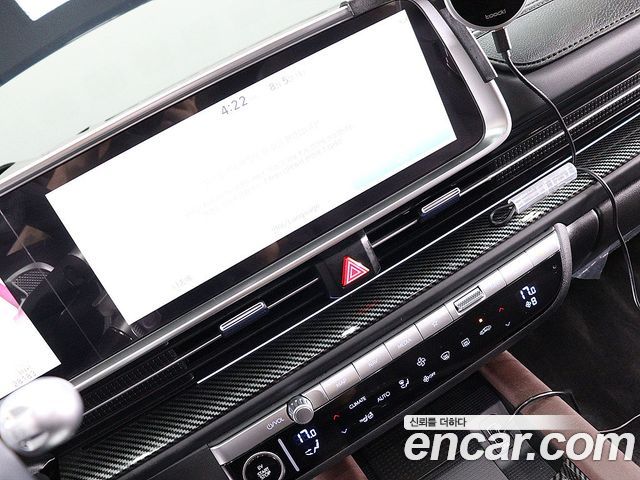 Hyundai IONIQ 6 — interior