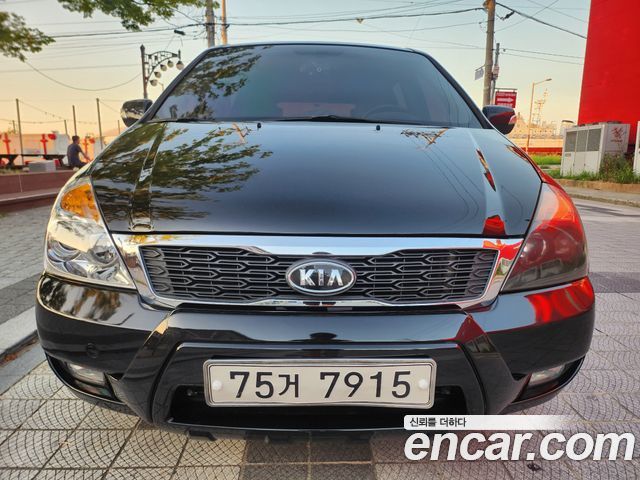 Kia Carnival — exterior