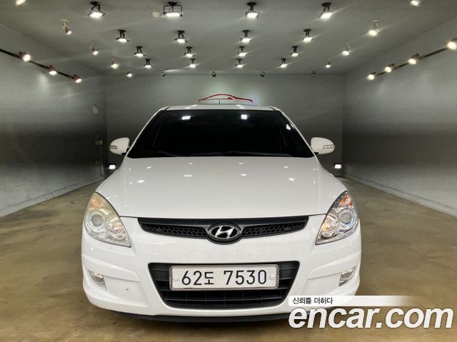Hyundai i30 — exterior