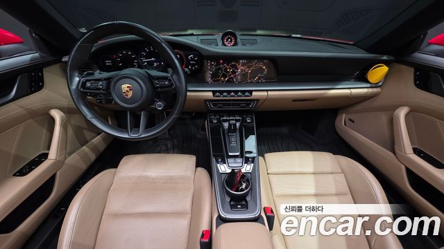 Porsche 911 — interior