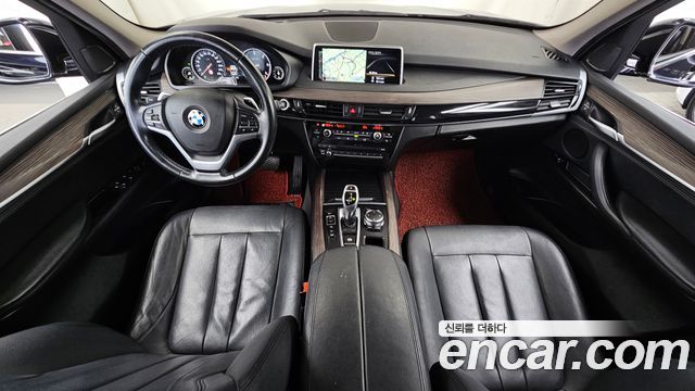 BMW X5 — interior