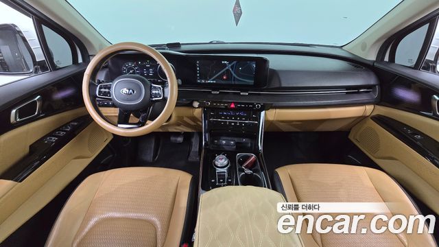 Kia Carnival — interior
