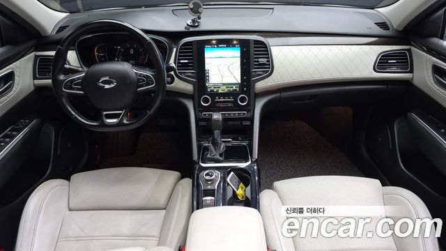 Renault Korea SM6 — interior