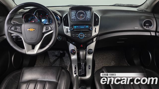 Chevrolet Korea Cruze — interior