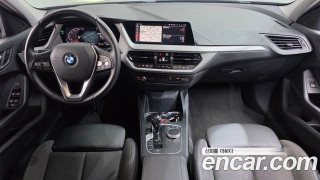 BMW 1 Series — interior