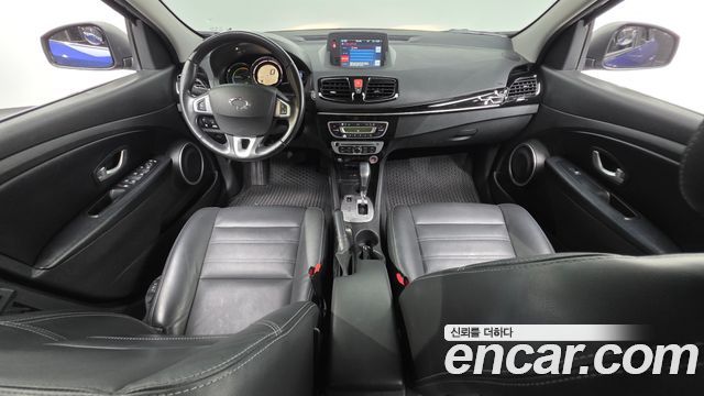 Renault Korea SM3 — interior