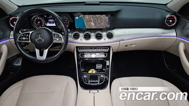 Mercedes-Benz E-Class — interior