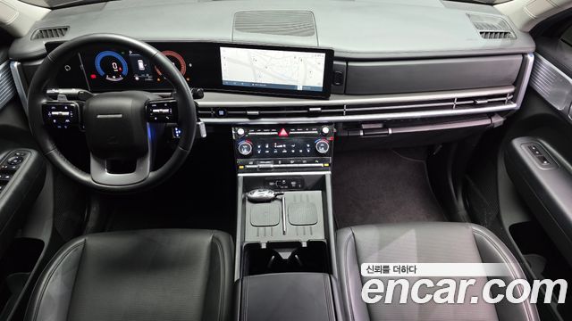 Hyundai Santa Fe — interior