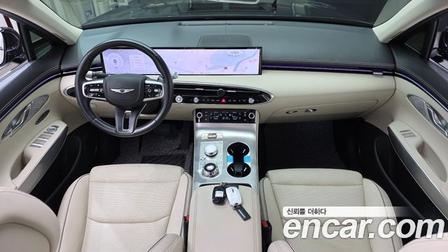 Genesis GV70 — interior