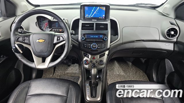Chevrolet Korea Aveo — interior