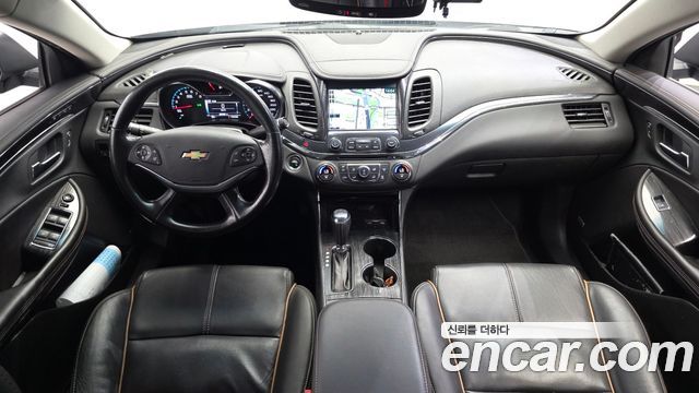 Chevrolet Korea Impala — interior