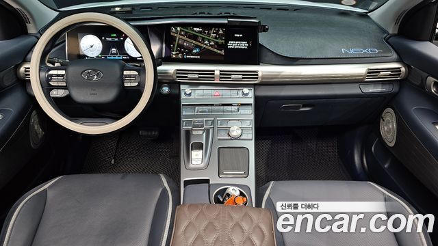 Hyundai Nexo — interior