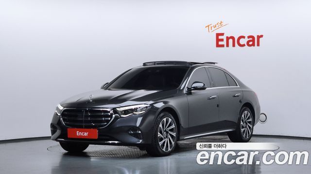 Mercedes-Benz E-Class — exterior