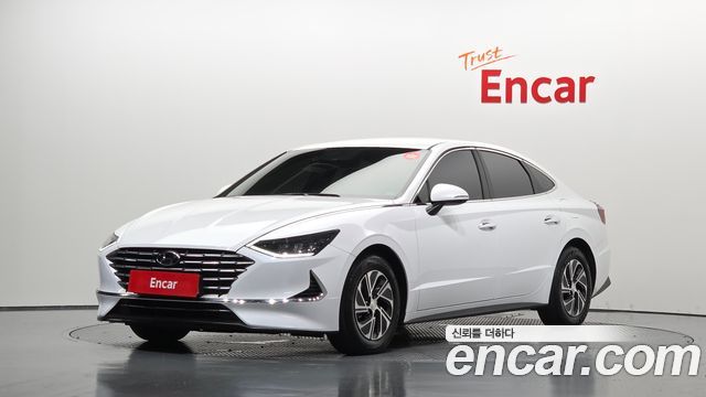 Hyundai Sonata — exterior