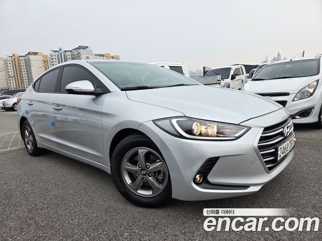 Hyundai Avante — exterior