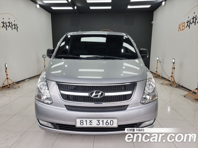 Hyundai Starex — exterior