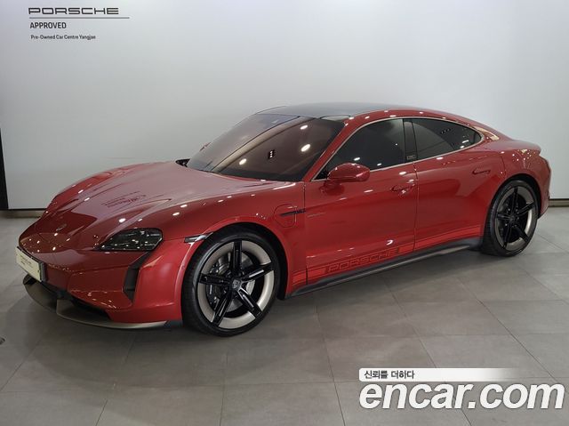 Porsche Taycan — exterior