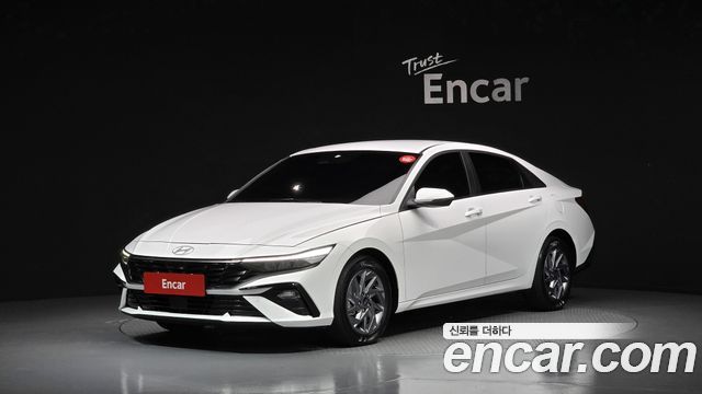 Hyundai Avante — exterior