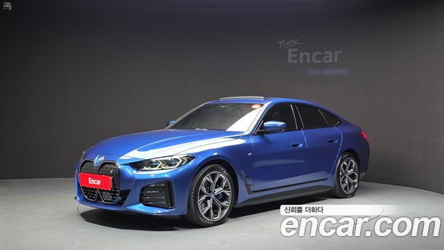 BMW i4 — exterior