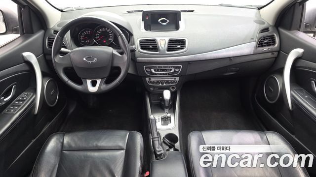 Renault Korea SM3 — interior