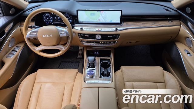 Kia K9 — interior