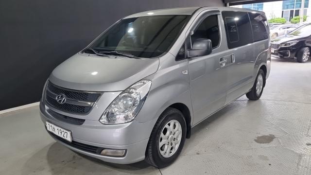 Hyundai Starex — exterior