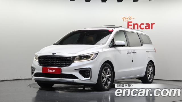 Kia Carnival — exterior